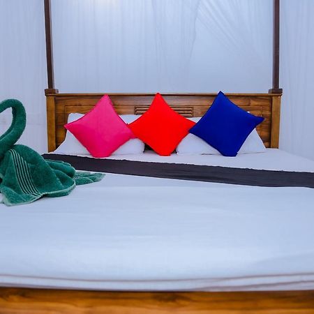 Bed and Breakfast Sajana Ocean Hill Мірісса Екстер'єр фото