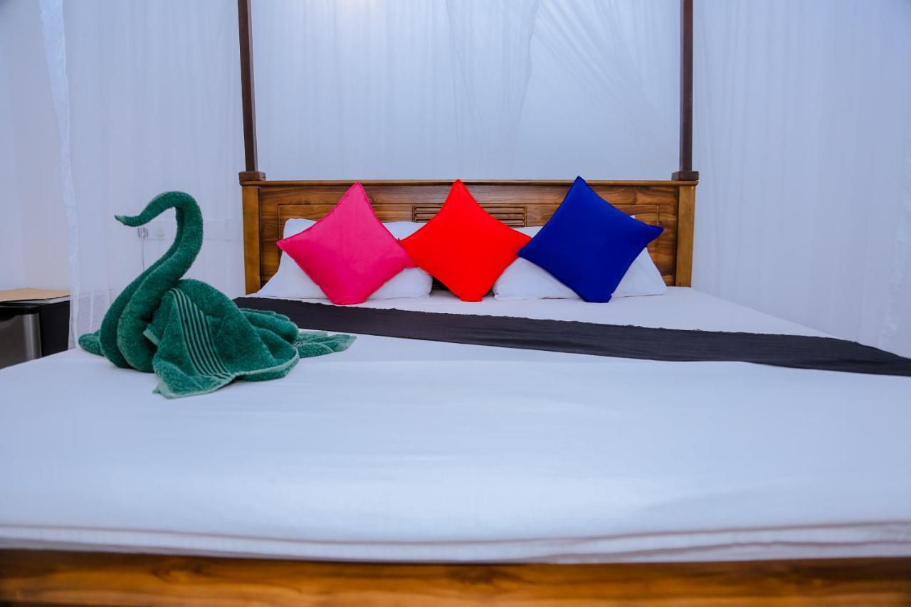 Bed and Breakfast Sajana Ocean Hill Мірісса Екстер'єр фото