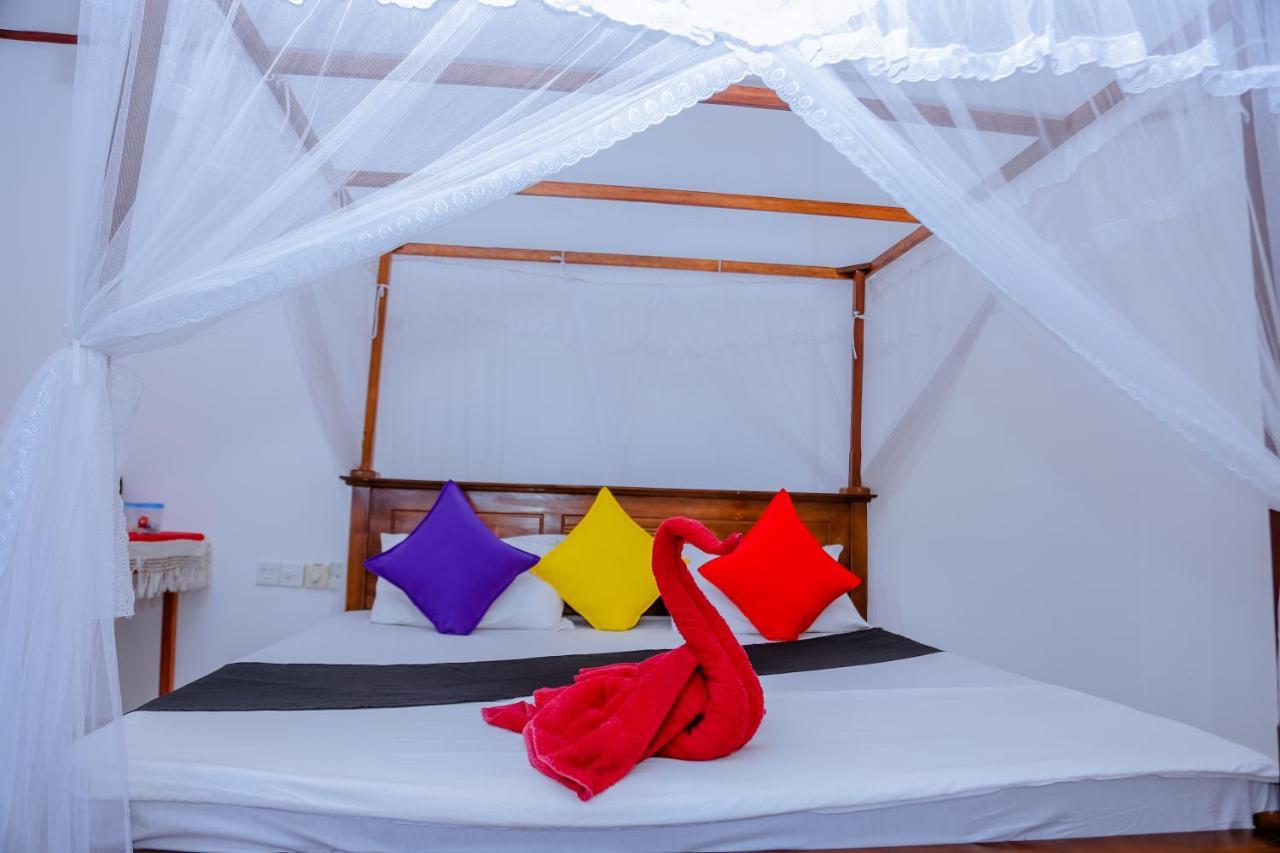 Bed and Breakfast Sajana Ocean Hill Мірісса Екстер'єр фото