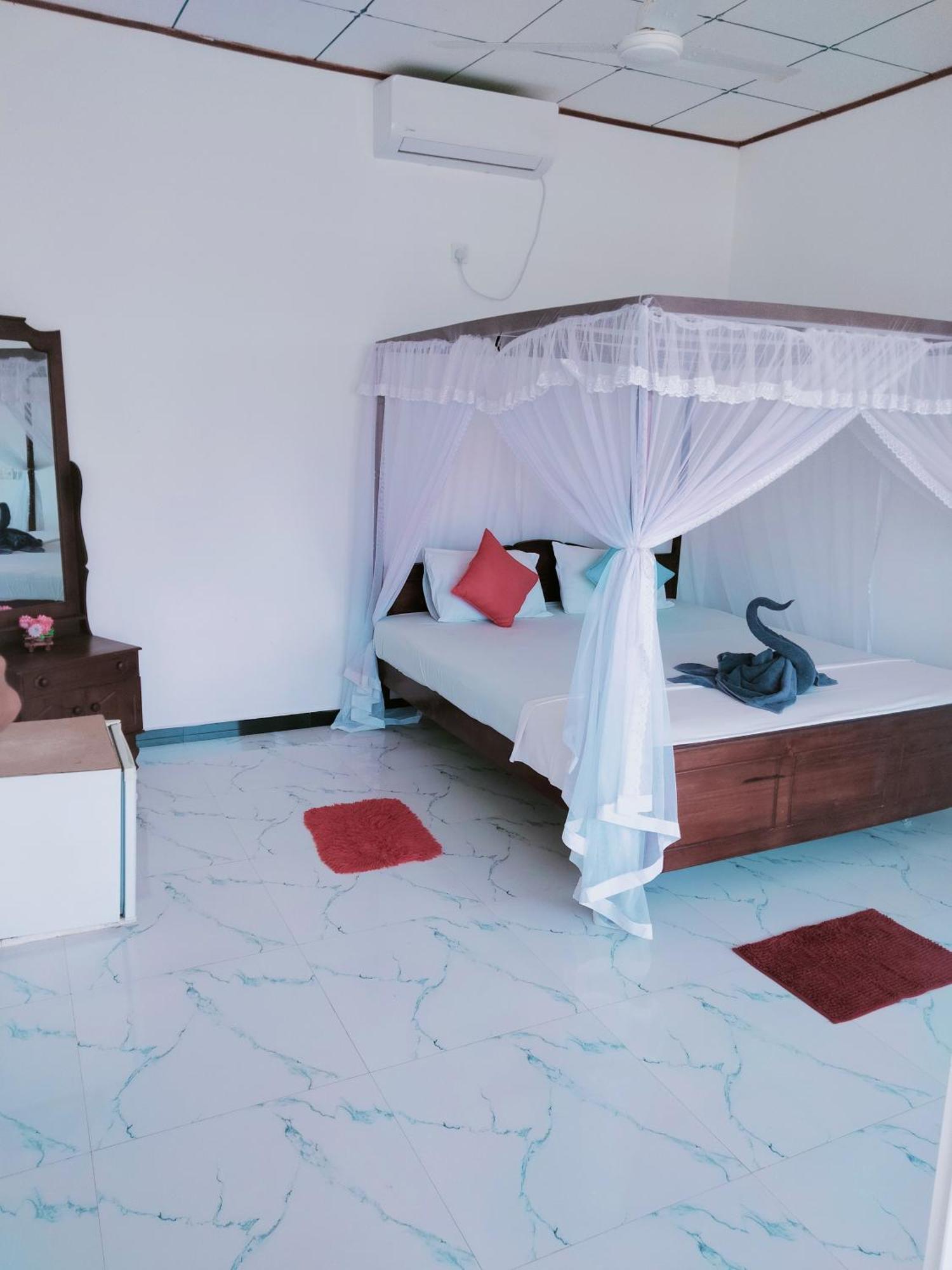 Bed and Breakfast Sajana Ocean Hill Мірісса Номер фото