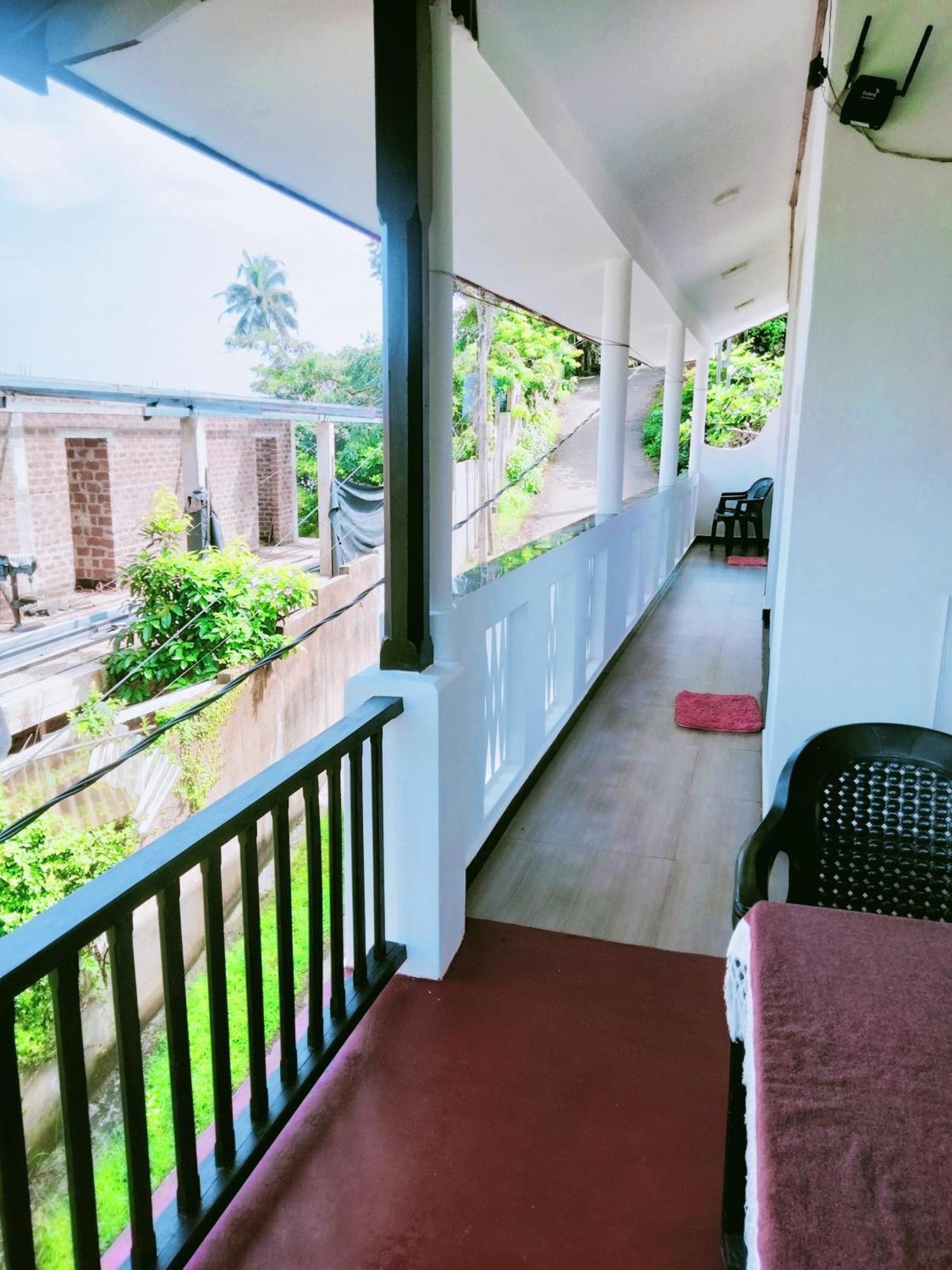 Bed and Breakfast Sajana Ocean Hill Мірісса Номер фото