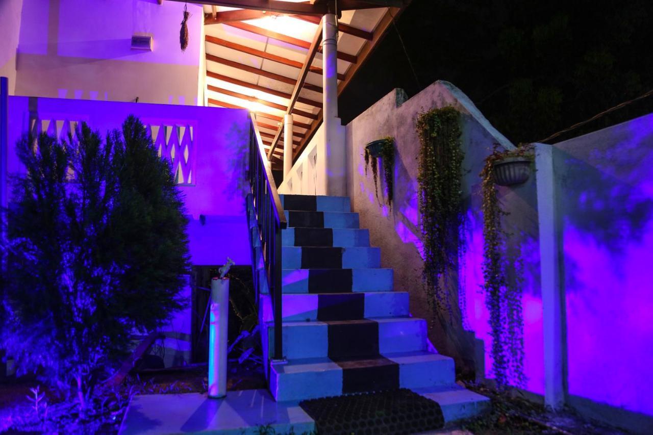 Bed and Breakfast Sajana Ocean Hill Мірісса Екстер'єр фото